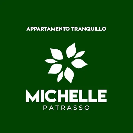 Michelle Patrasso - Quiet & Comfortable In With Free Parking Apartmán
