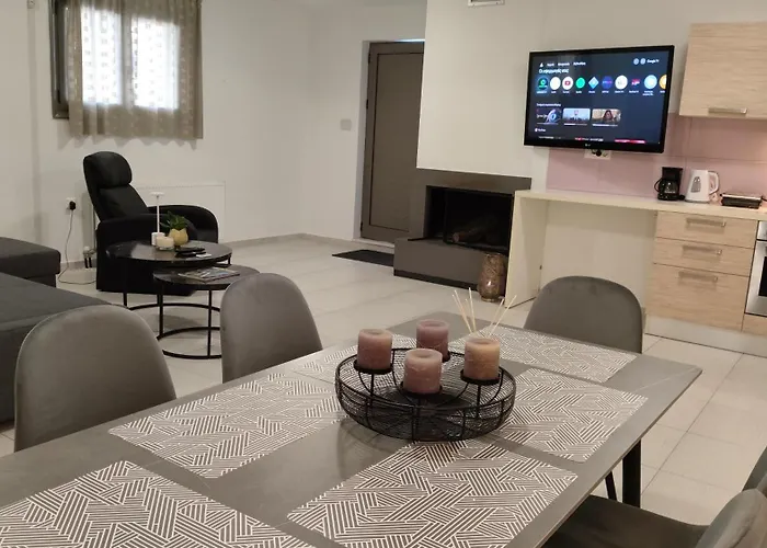 Apartamento Michelle Patrasso - Quiet & Comfortable In With Free Parking *