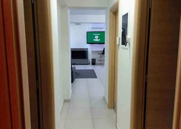 Apartamento Michelle Patrasso - Quiet & Comfortable In With Free Parking